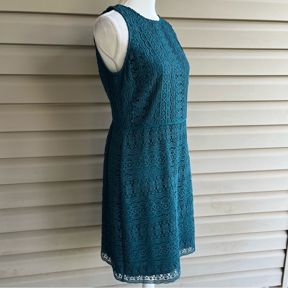 •LOFT• Jade Green Lace Crochet Overlay Dress - Size 8 - Picture 5 of 9